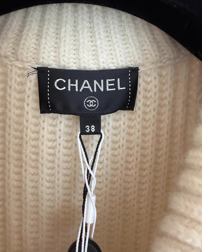 Chanel 19B Zip-Up Jacket