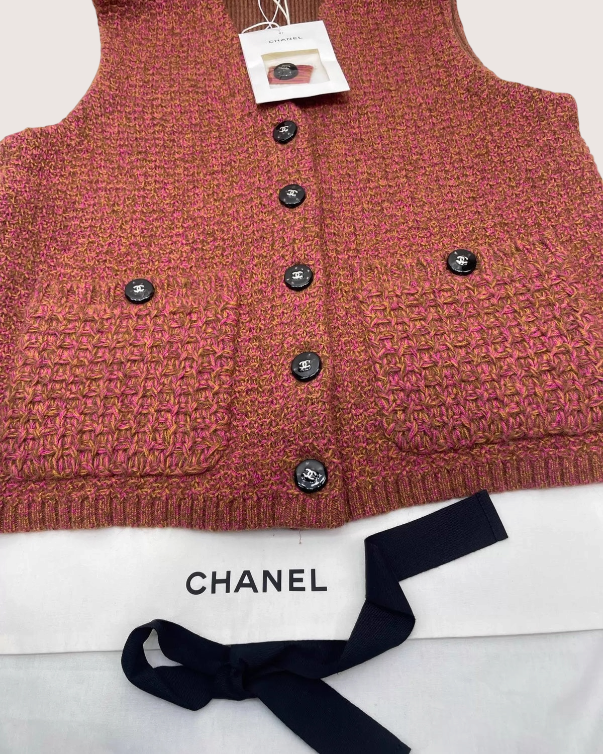 Chanel 24K Cashmere Vest Red, Pink, Yellow FR 42