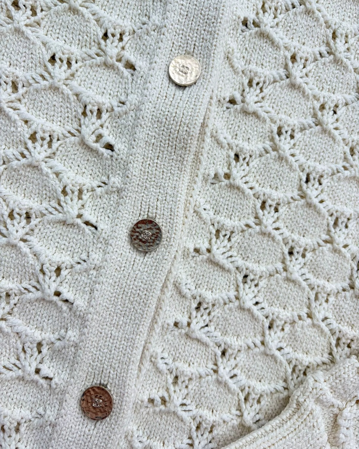 Chanel 26M Coco Beach Crochet Cardigan Beige/Ecru FR 38