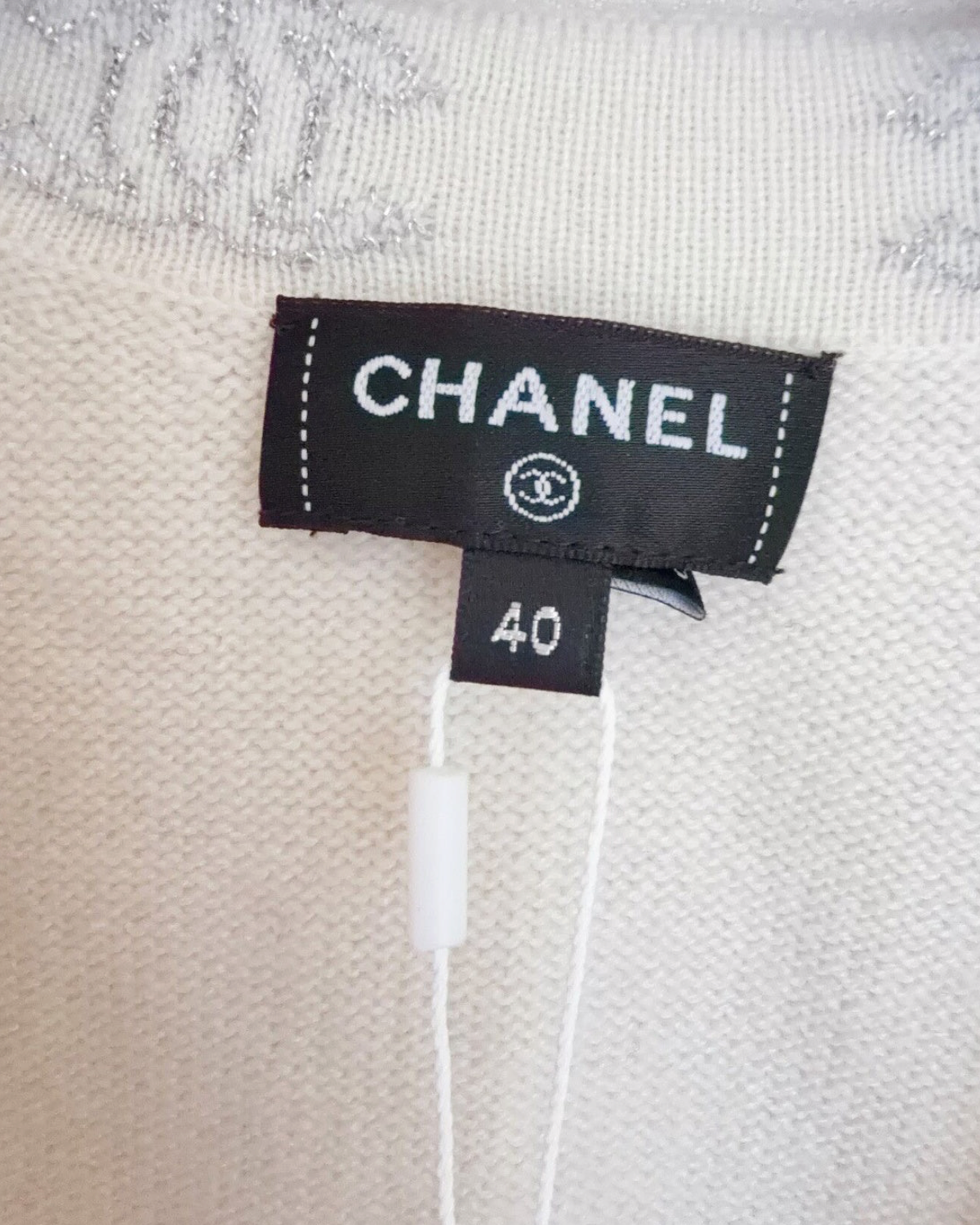 Chanel 23K Cashmere Camellia Vest Beige/Ecru FR 40