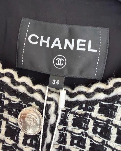 Chanel 25C Four-Pocket Tweed Jacket