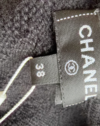 Chanel 23B Cashmere Chain-Trim Sleeveless Mini Dress Black, Gold FR 38