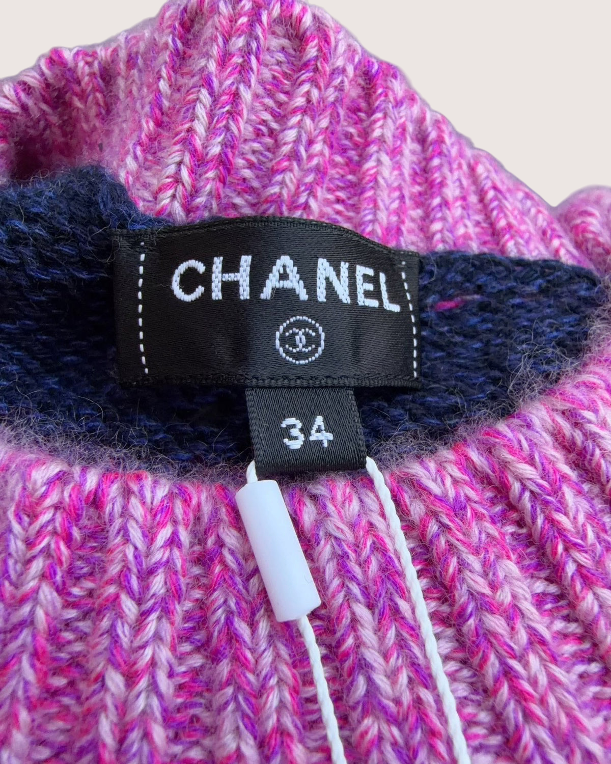 Chanel 22K Cashmere CC Logo Sweater Navy, Pink FR 34