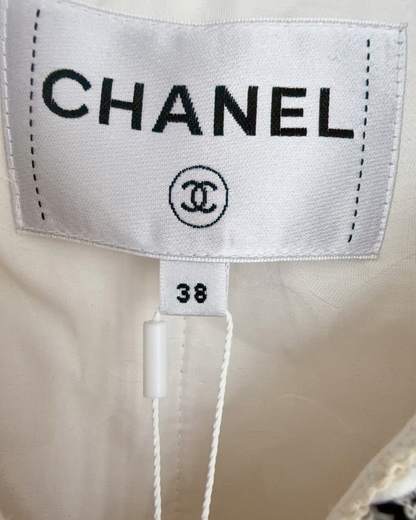 Chanel 22P Contrast-Trim Tweed Jacket White, Black FR 38