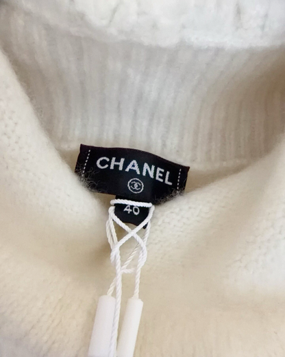 Chanel 24N Coco Neige Cashmere Cable Hooded Sweater White FR 40