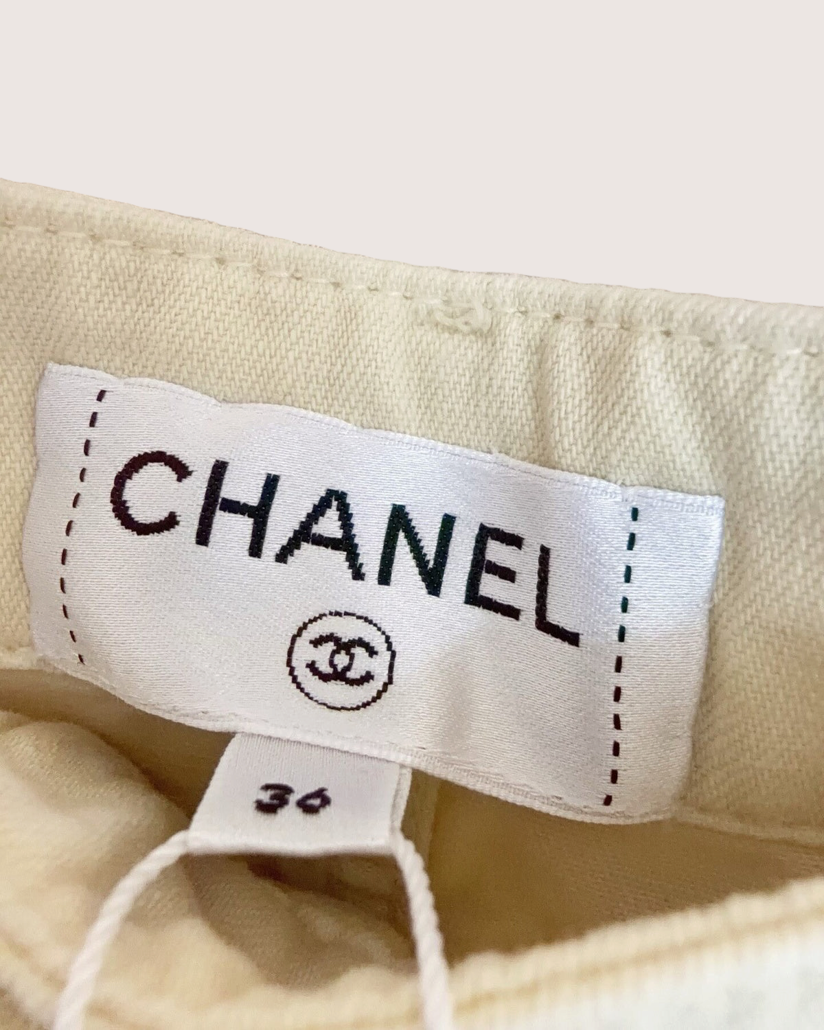 Chanel 26C Denim Wide-Leg Jeans Beige/Ecru FR 36