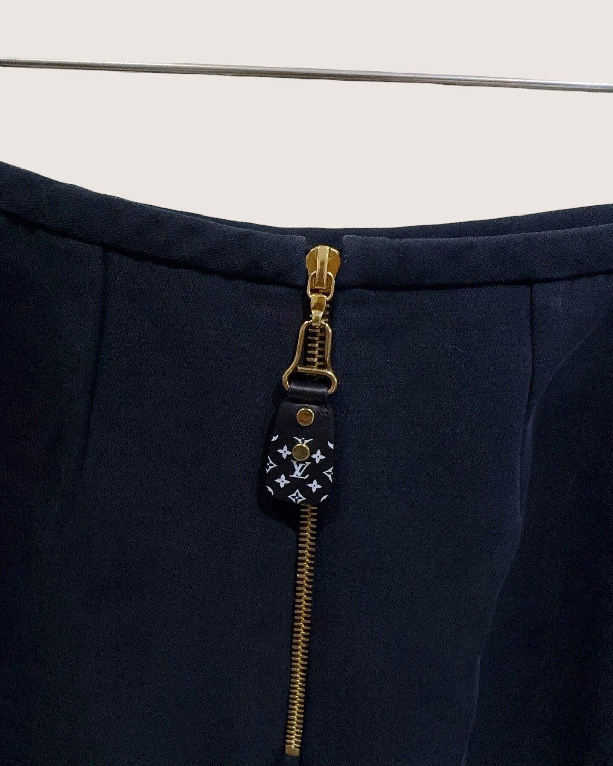 Louis Vuitton Wool Sequin Mini Skirt Navy, Black FR 36