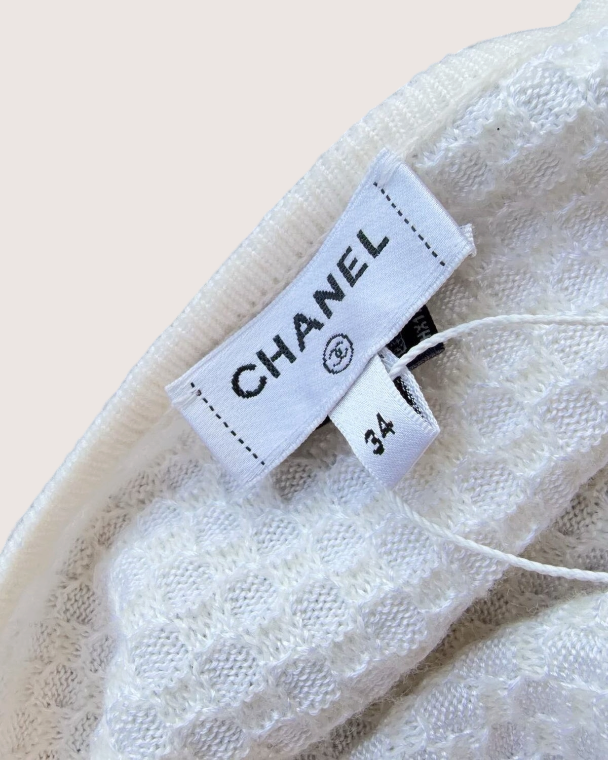 Chanel 25P Camellia Cardigan Beige/Ecru FR 34