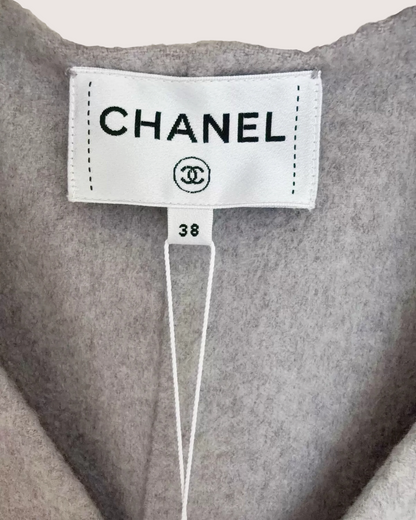 Chanel 26P Cashmere Pocket Cardigan Grey FR 38