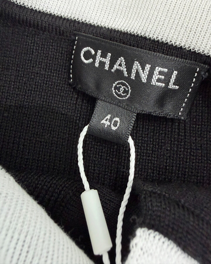 Chanel 20B Knit Wool Peter Pan Collar Sweater Black, White FR 40