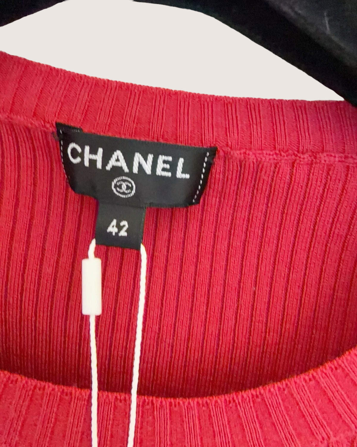 Chanel 21A CC Ribbed Short-Sleeve Top Red FR 42