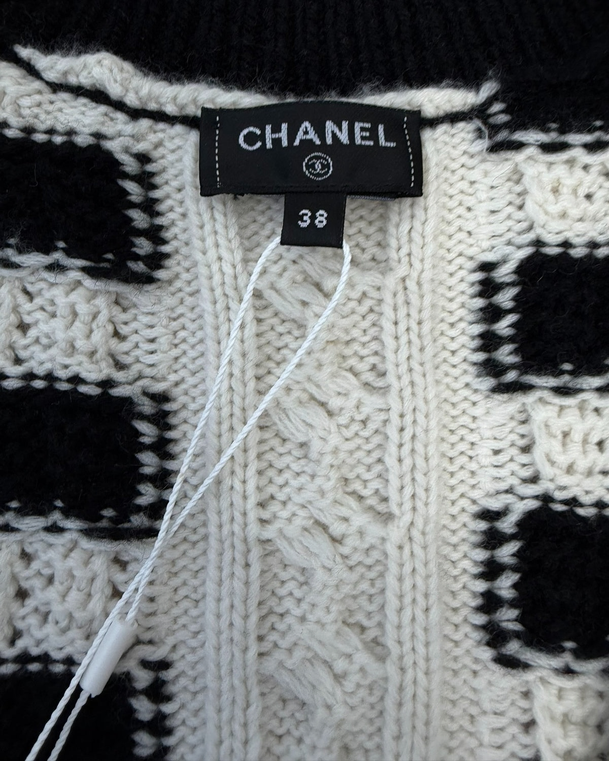 Chanel 23C Cashmere Checkerboard Cardigan Beige/Ecru, Black FR 38