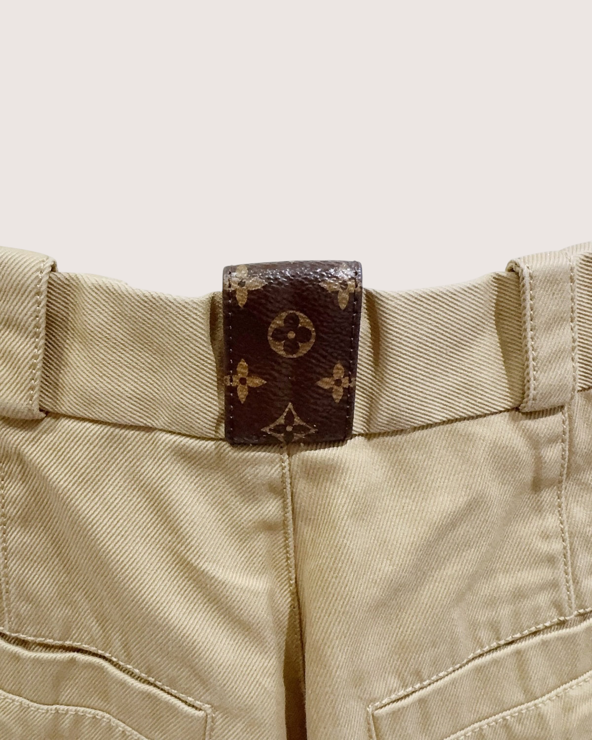 Louis Vuitton High-Waisted Trousers Beige/Ecru FR 34