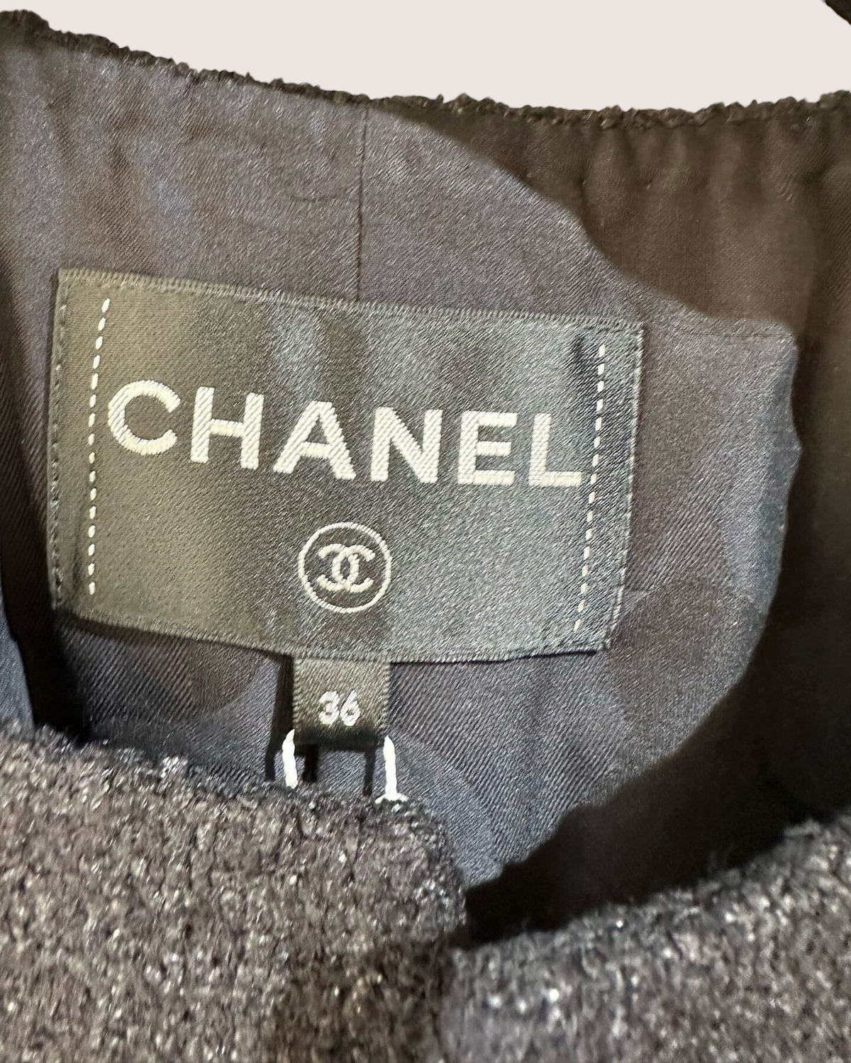 Chanel 22C Tweed Peplum Jacket Black FR 36