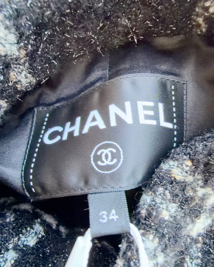 Chanel 22K Plaid Tweed Jacket Black, White FR 34
