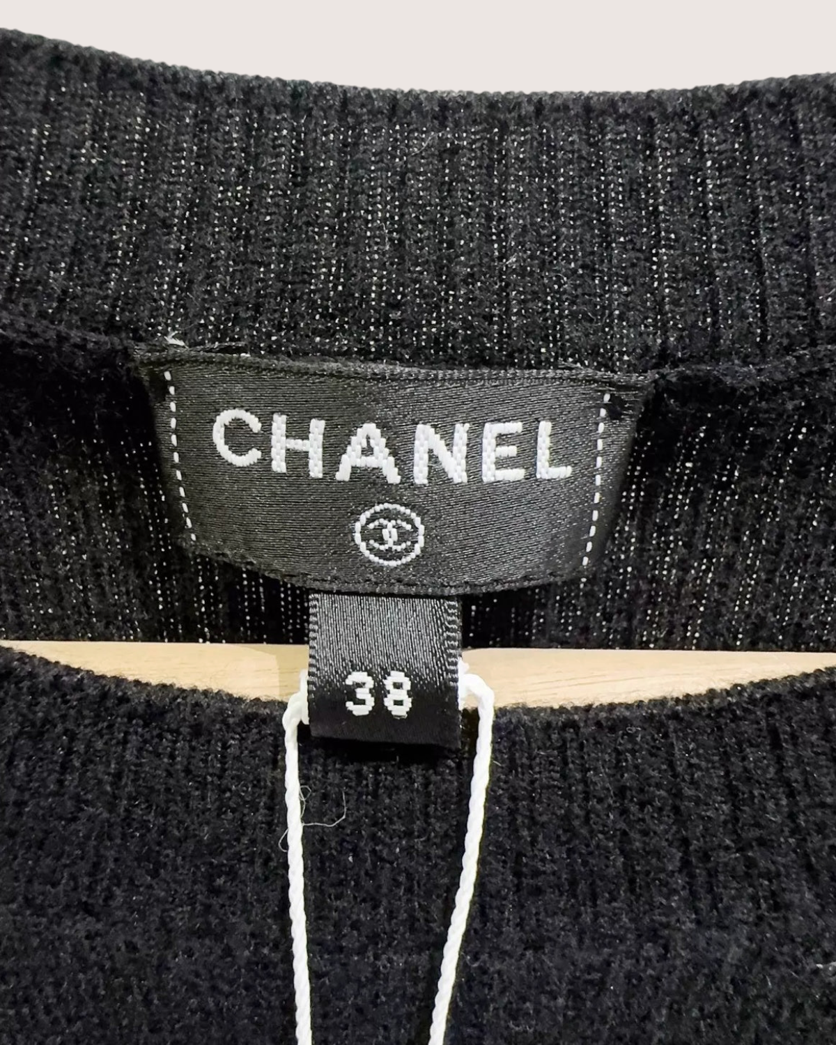 Chanel 22K CC Sweater Black FR 38
