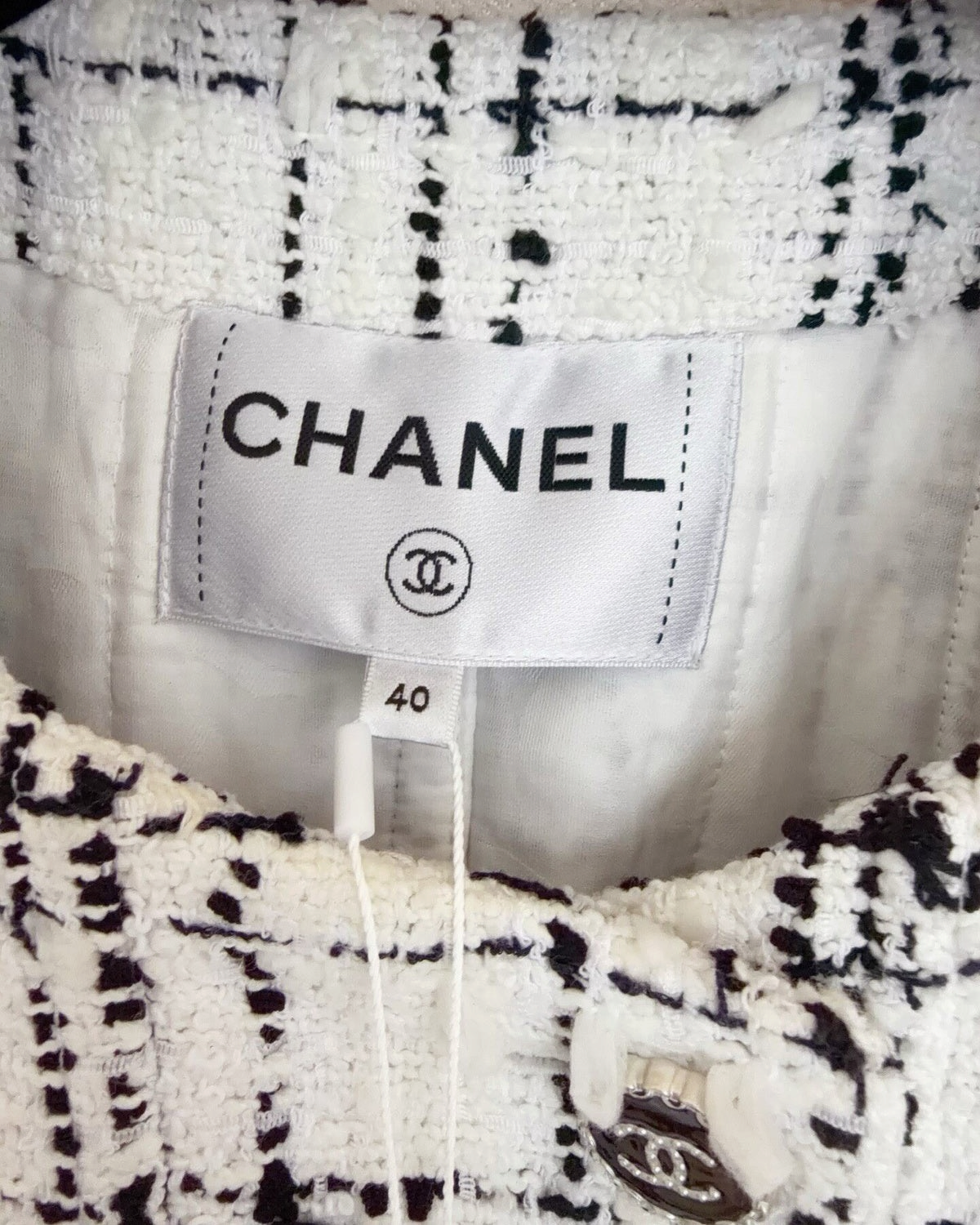 Chanel 22C Fringe Plaid Tweed Jacket White, Black FR 40