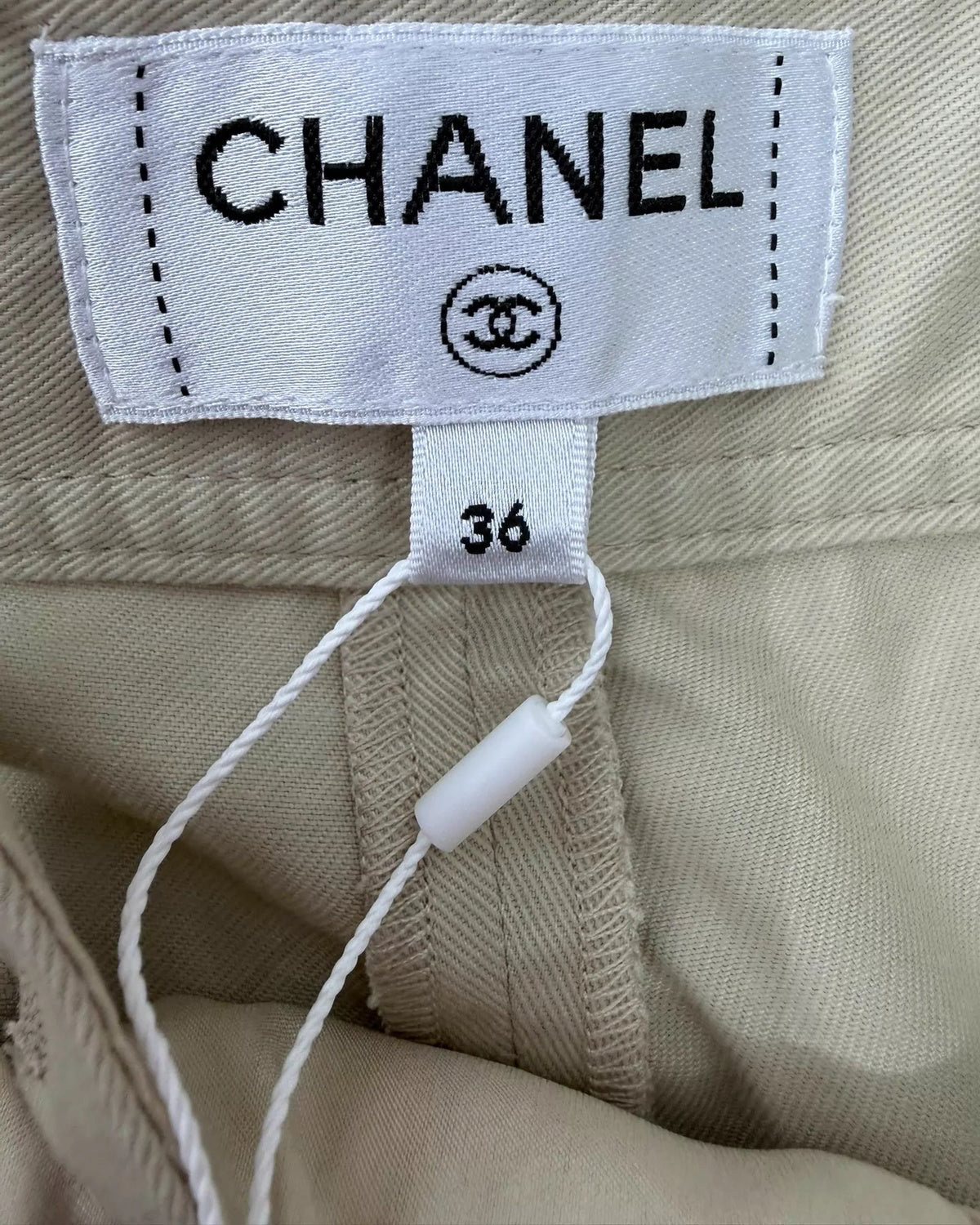 Chanel 26P Wide-Leg Trousers Beige/Ecru FR 36