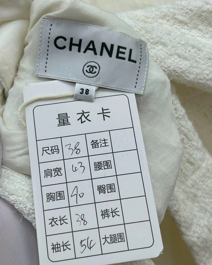 Chanel 21C Tweed Top FR 38