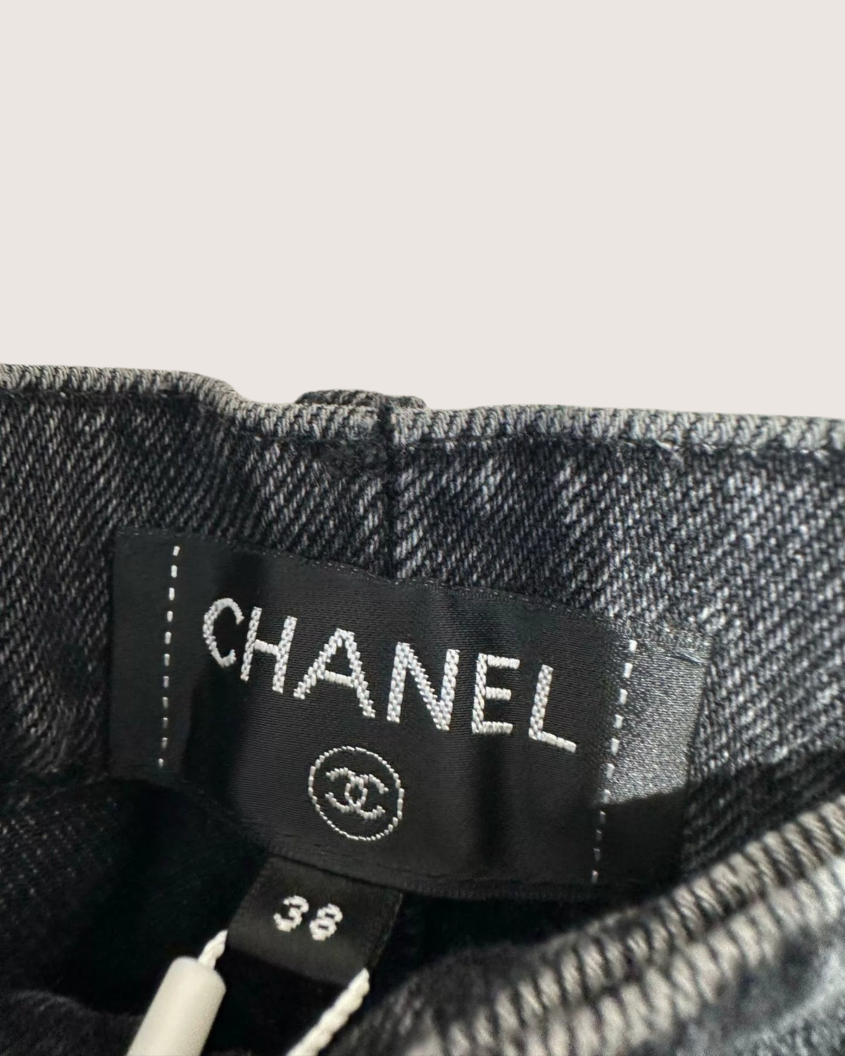 Chanel 21K CC Straight Denim Jeans Black FR 38