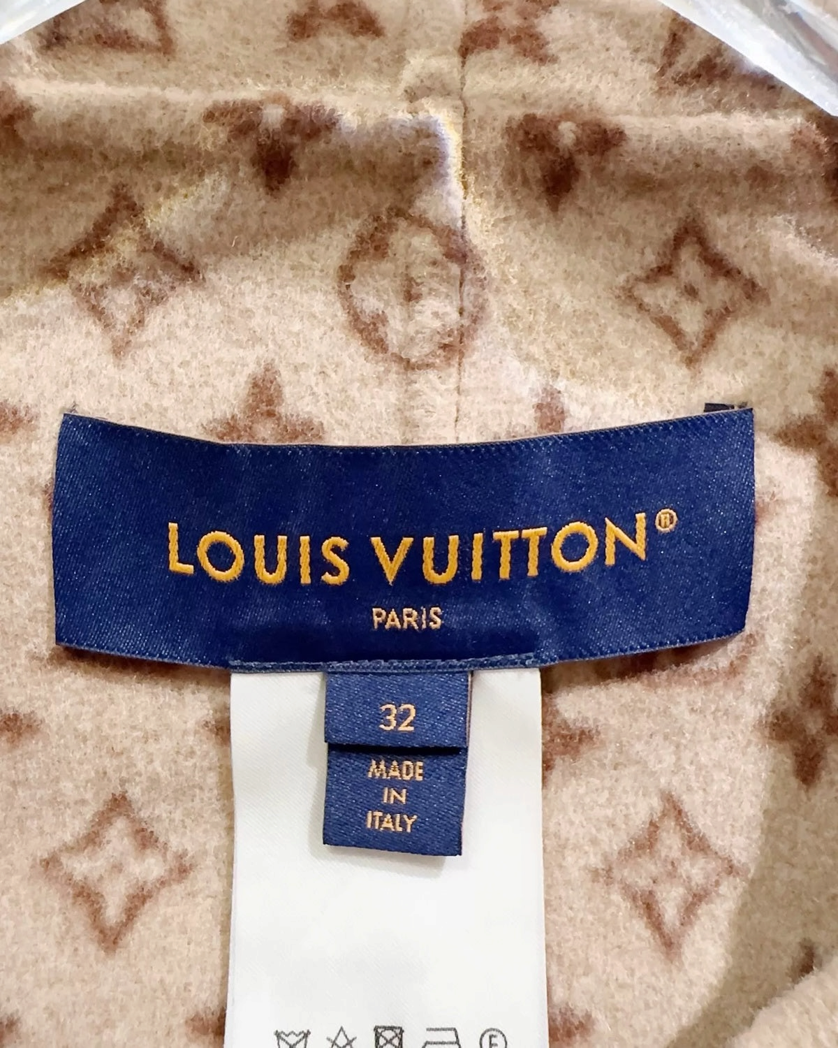 Louis Vuitton Hooded Wool Vest Brown, Beige/Ecru FR 32
