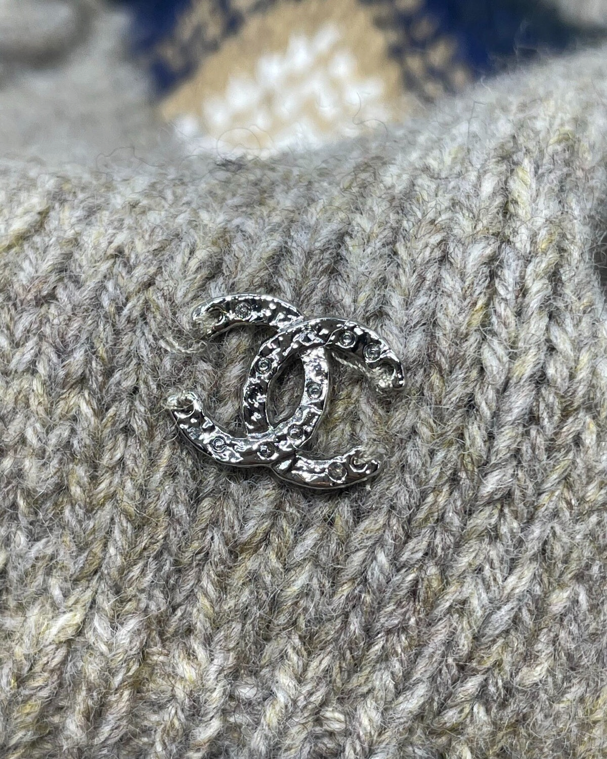 Chanel 24N Coco Neige Wool Crochet Sweater Grey, Navy, Beige/Ecru FR 36