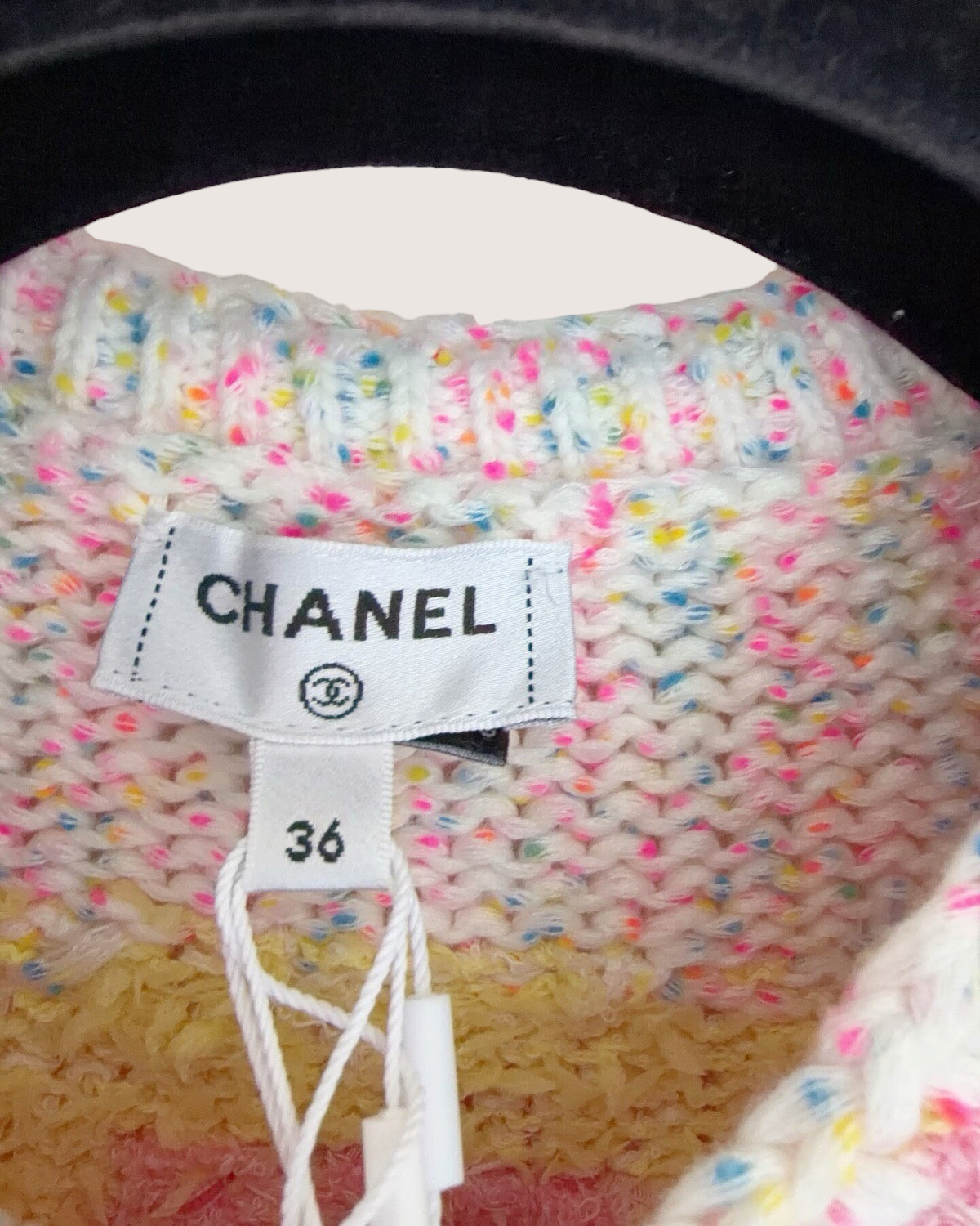 Chanel 24C Confetti Heart Cardigan Pink, Beige/Ecru, Multicolor FR 36