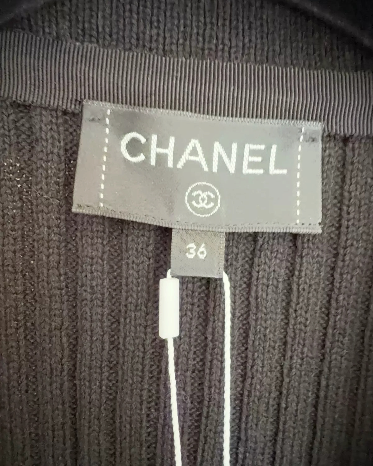 Chanel 20P CC-Button Ribbed Cardigan Black FR 36