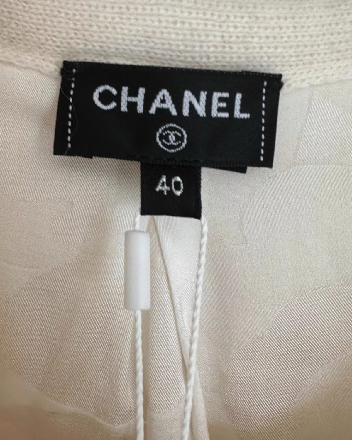 Chanel 25N Coco Neige Bow Double-Breasted Jacket - view 4