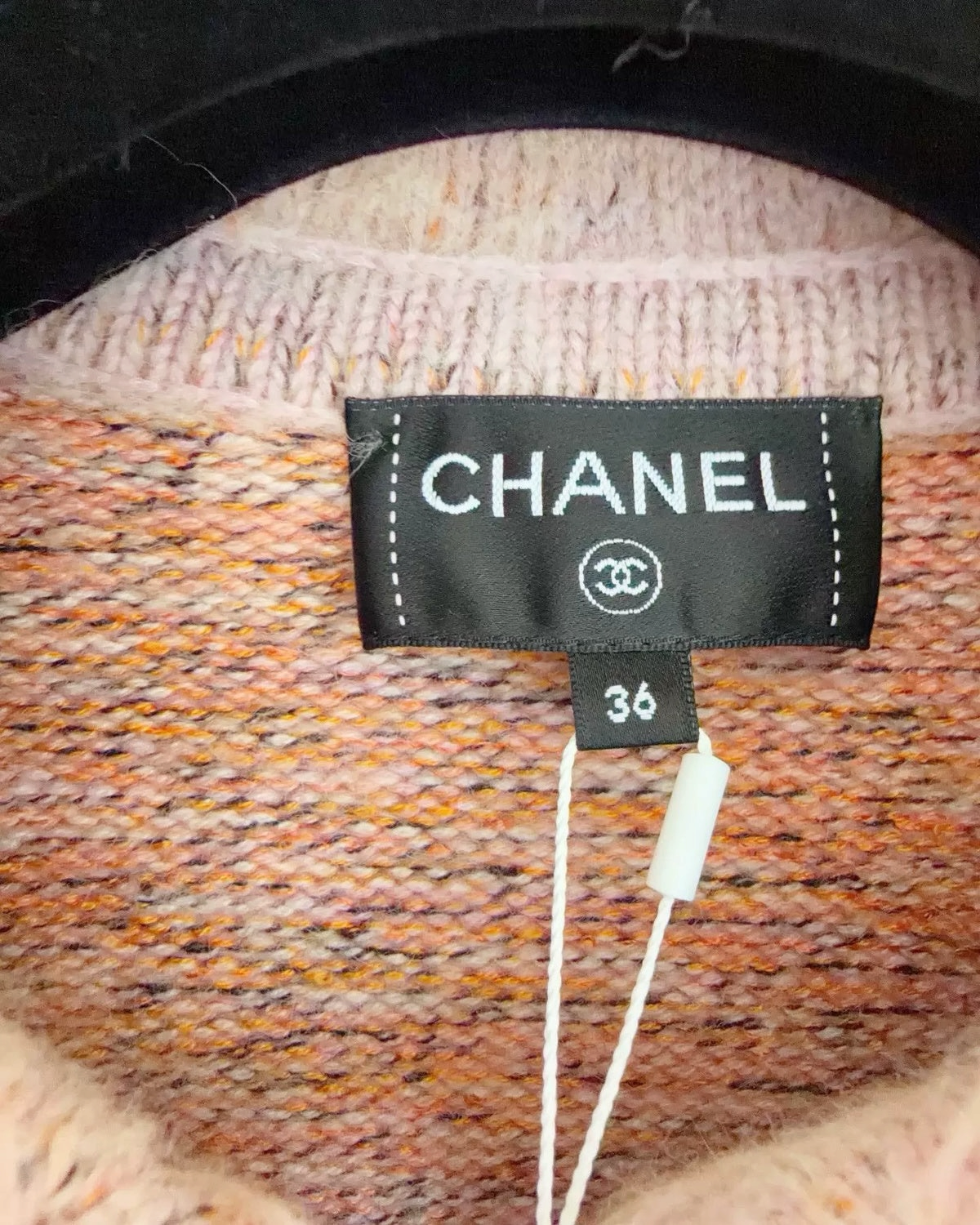 Chanel 25B Cashmere Cardigan FR 36