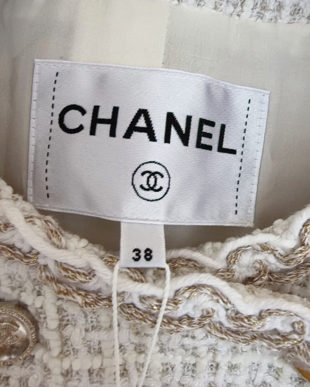 Chanel 25C Tweed Jacket White, Beige/Ecru, Gold FR 38
