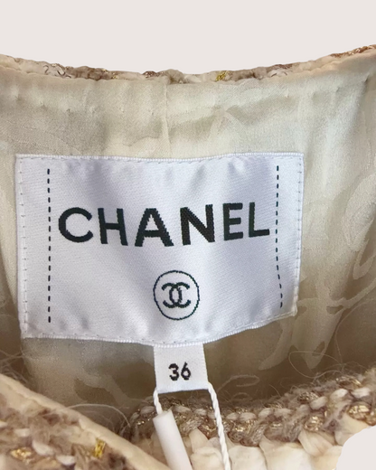 Chanel 18A Tweed Chevron Jacket Beige/Ecru, White, Multicolor FR 36