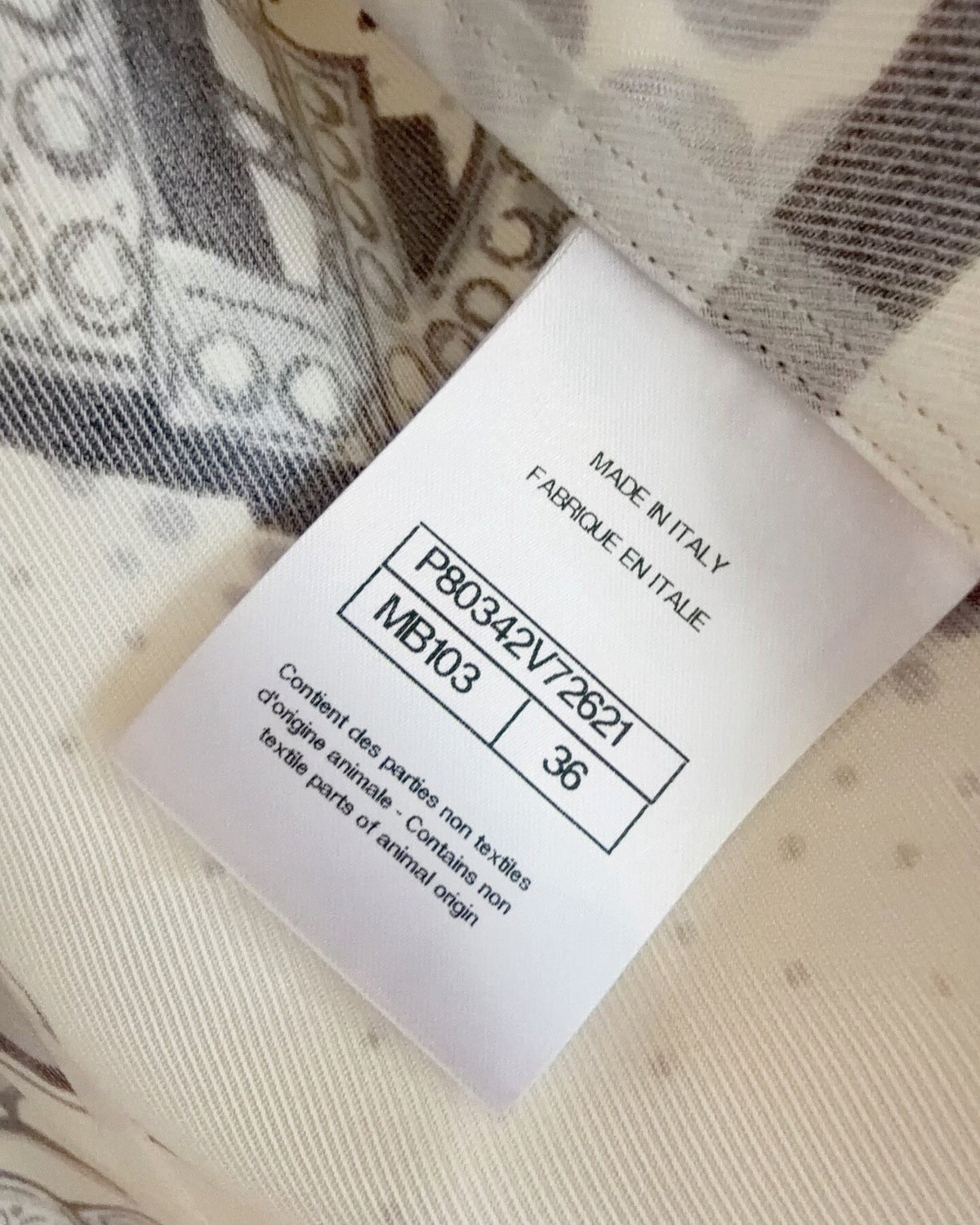 Chanel 25B Comic-Print Short-Sleeve Top White, Black, Grey FR 36
