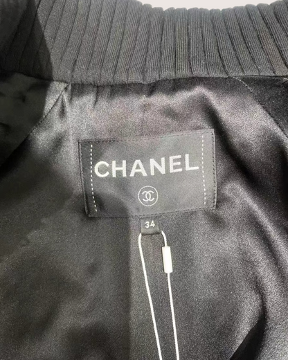Chanel 22A Crystal-Embellished Zip-Up Tweed Jacket Black FR 34