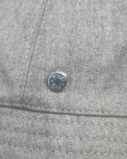 Hermès Cashmere Bucket Hat Beige/Ecru FR 36