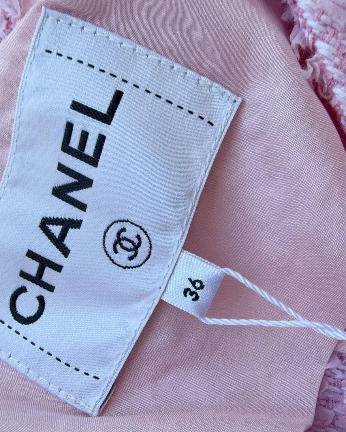 Chanel 21C Tweed Jacket Pink FR 36