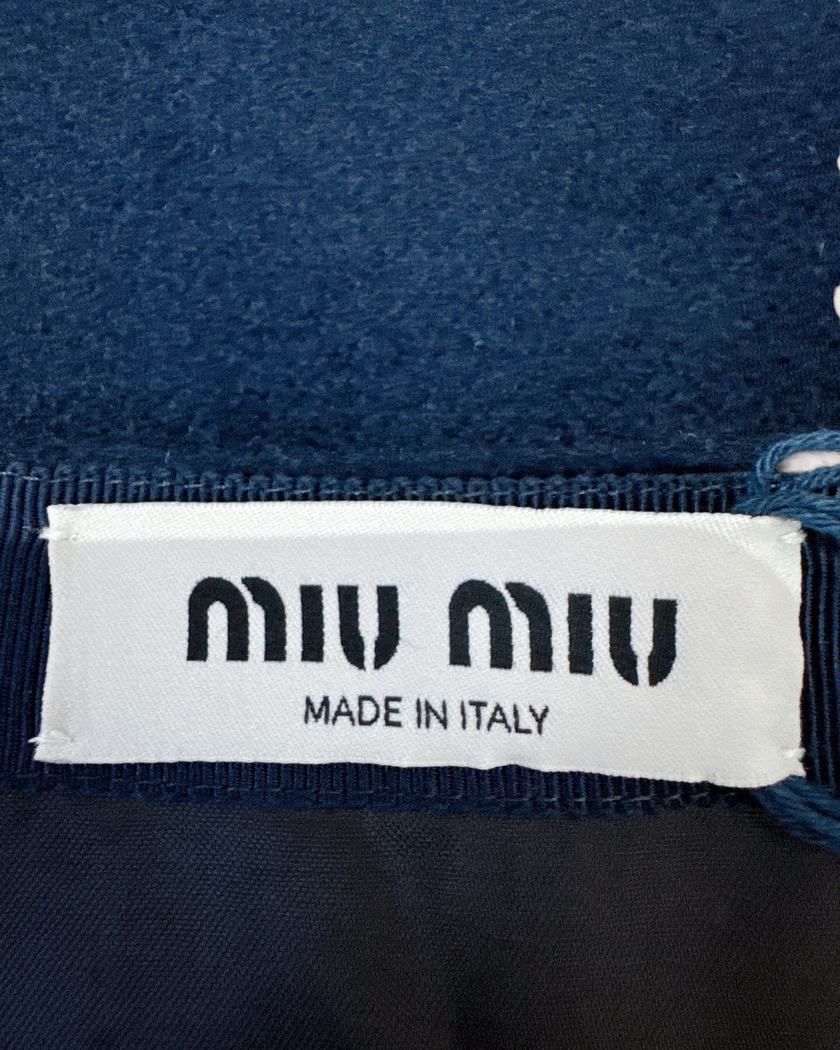 Miu Miu Wool Logo-Patch Mini Skirt Navy IT 36