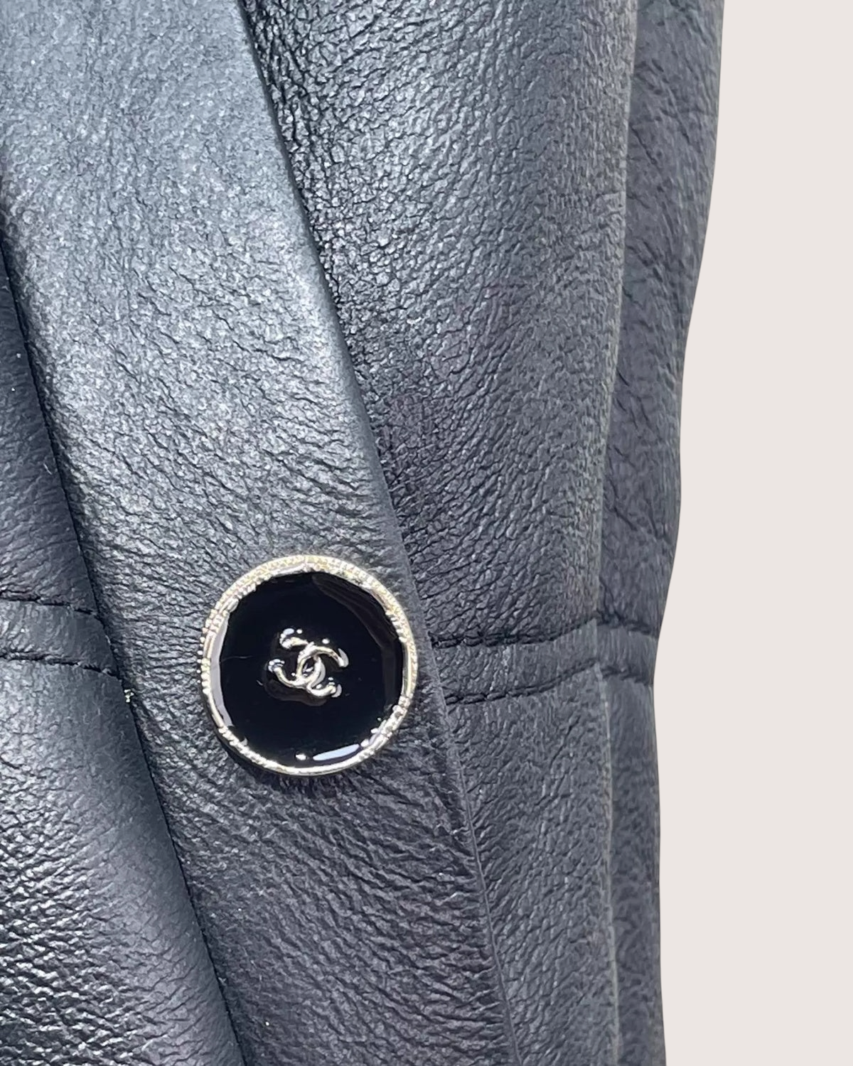 Chanel 25B Shearling Fur Vest Black FR 38