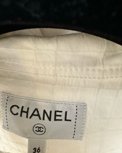 Chanel 25C Sleeveless Blouson