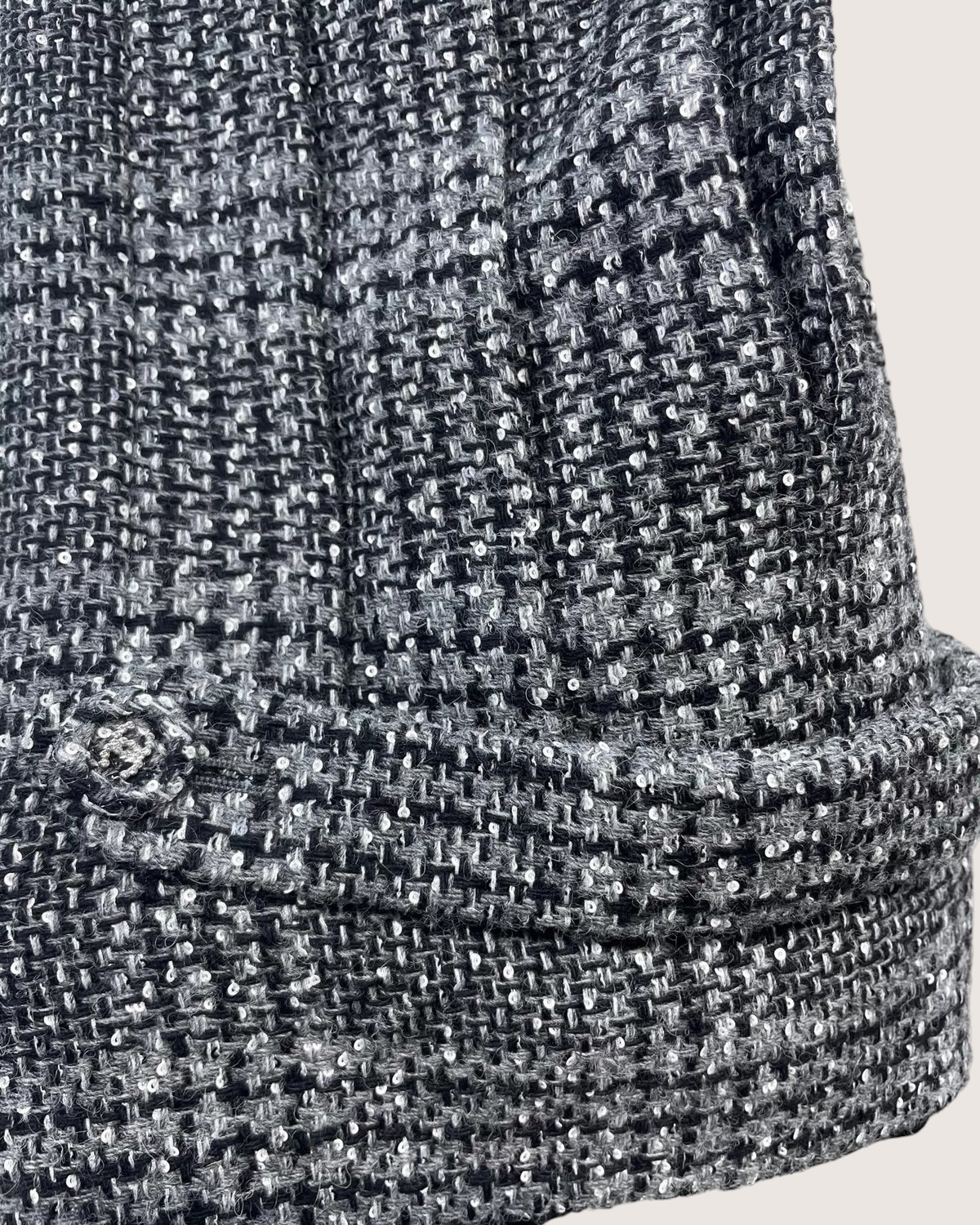 Chanel 24A Tweed Vest Grey FR 40
