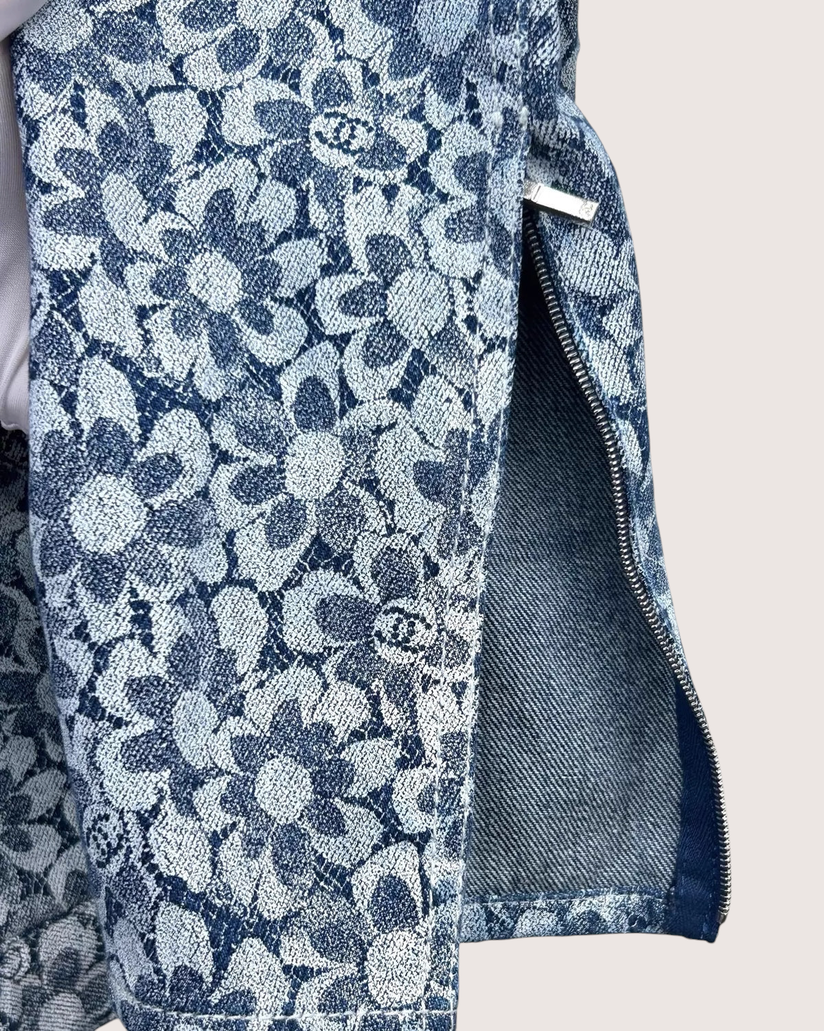 Chanel 24B Denim Logo Jacket - view 4