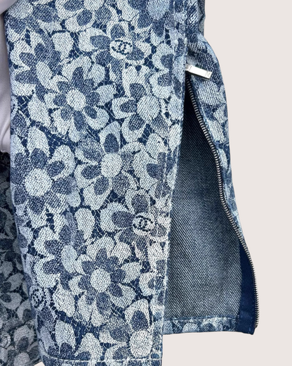 Chanel 24B Denim Logo Jacket - view 4