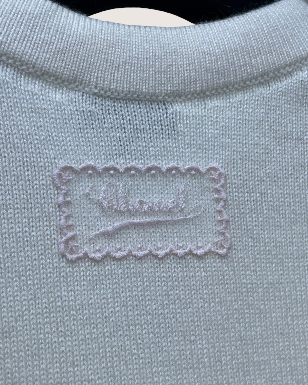 Chanel 25B Cashmere Embroidered Logo Cardigan Beige/Ecru, Gold FR 34