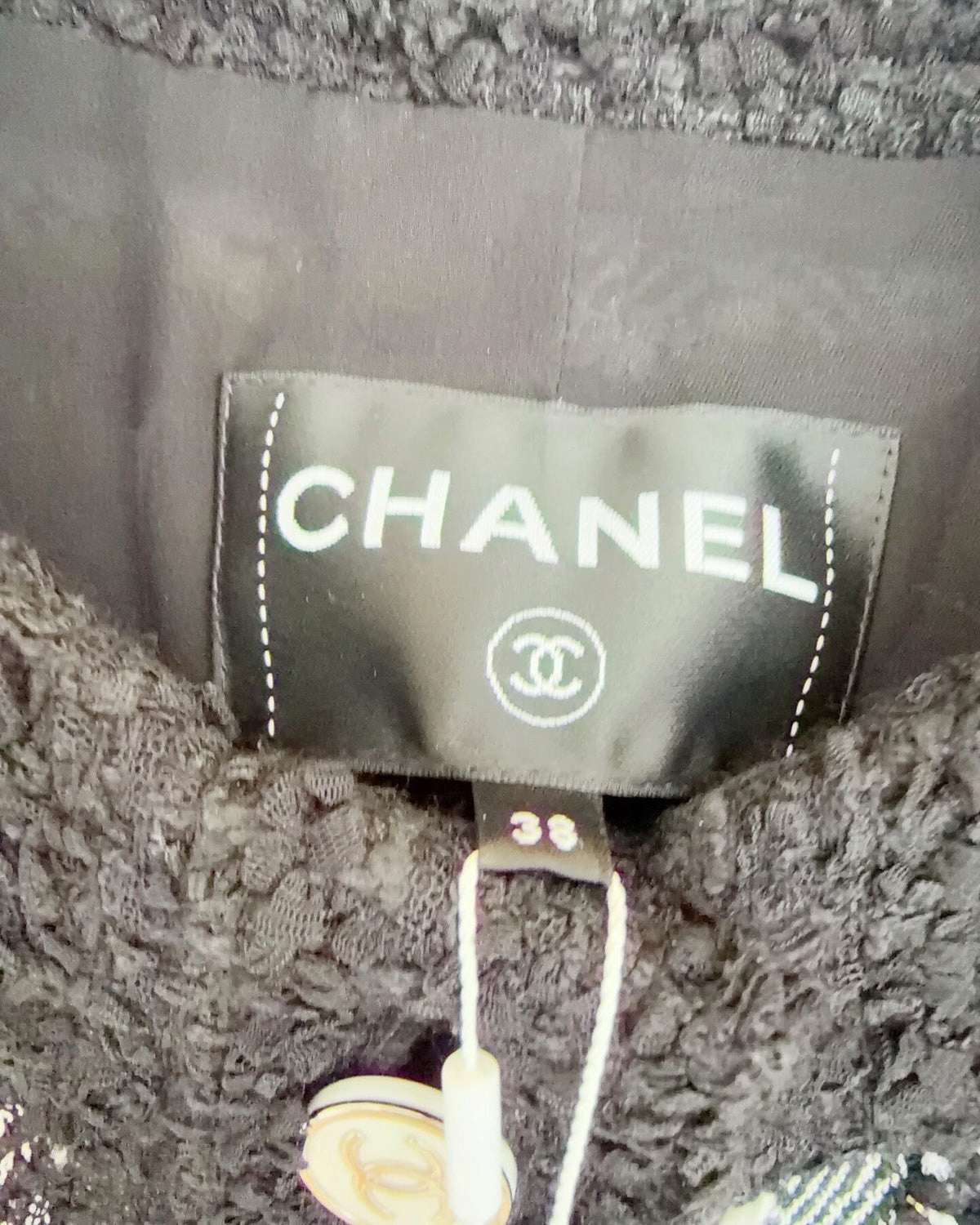 Chanel 23P Plaid Tweed Jacket Black, White, Grey FR 38