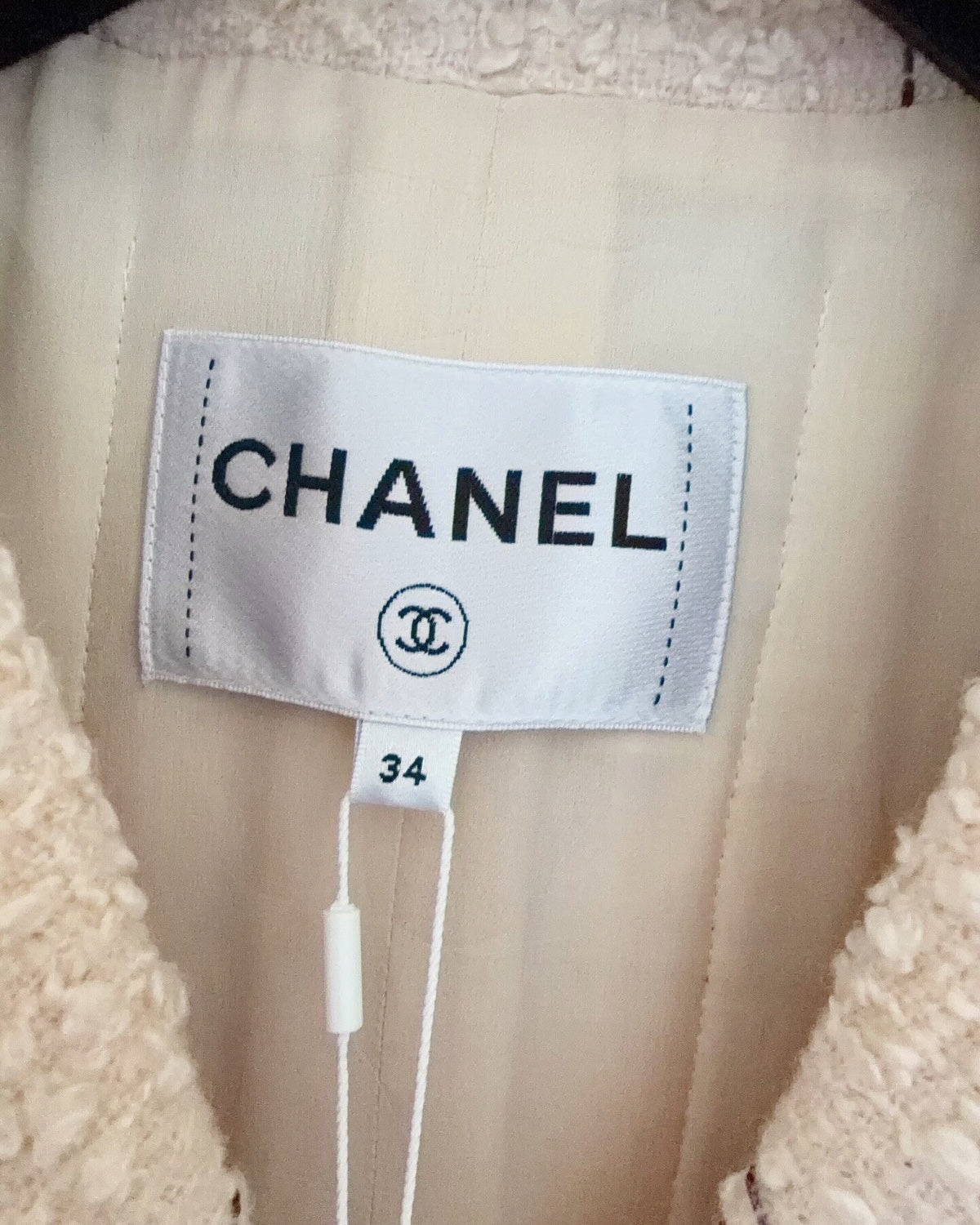 Chanel 21B Tweed Jacket Pink, Black FR 34