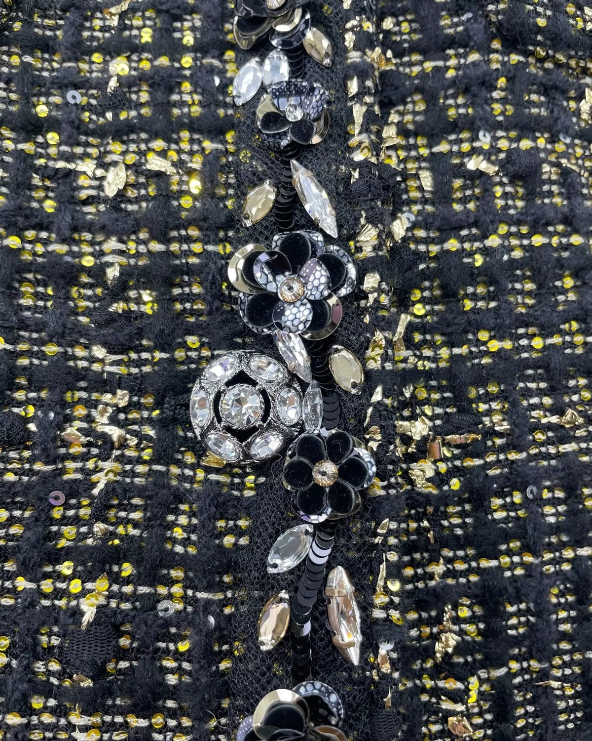 Chanel 25A Tweed Camellia Sequin Jacket Black, Gold FR 36