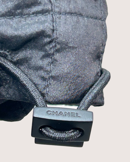 Chanel 26M Coco Beach Contrast-Trim Hooded Zip-Up Vest Black, White FR 34