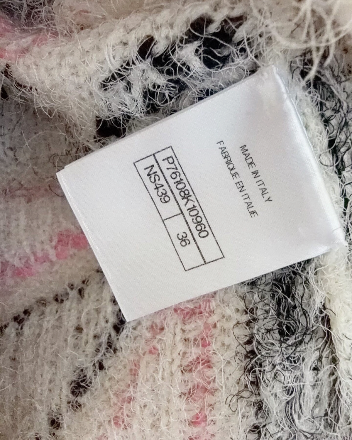Chanel 23K Cashmere Floral Sweater Beige/Ecru, Black, Pink FR 36