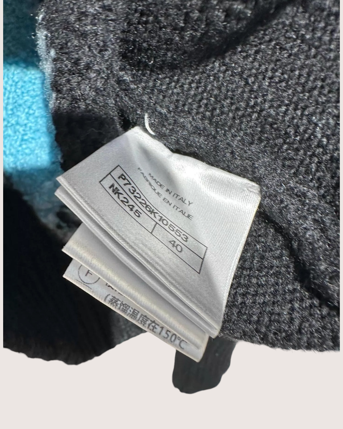 Chanel 22N Zipper Sweater
