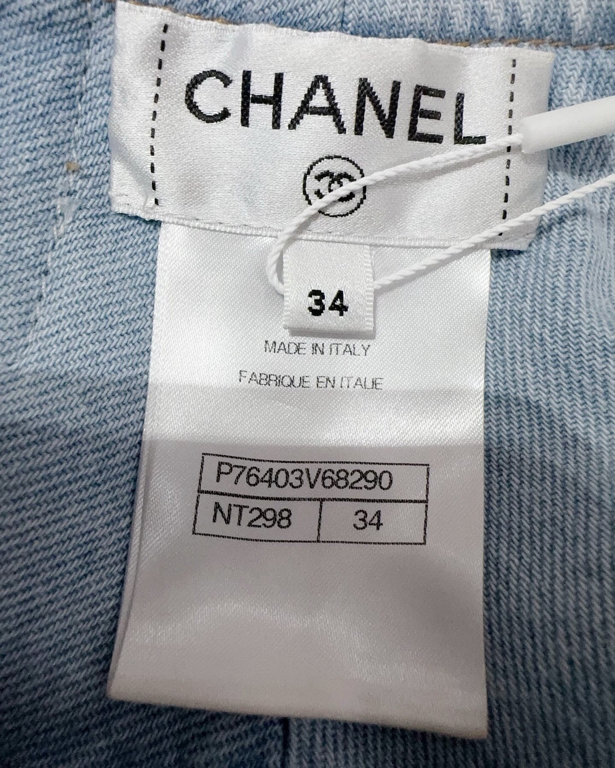 Chanel 24C Denim Shorts Blue, Pink FR 34